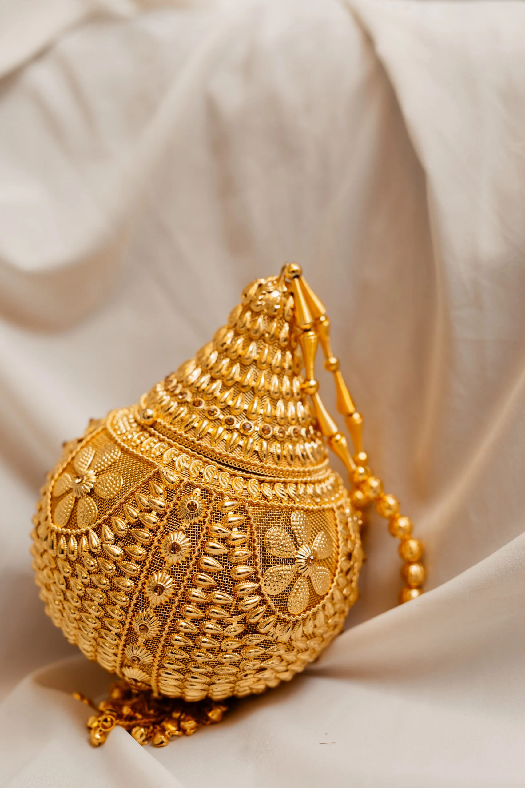 Gold-Plated Wedding Bag - Image 4