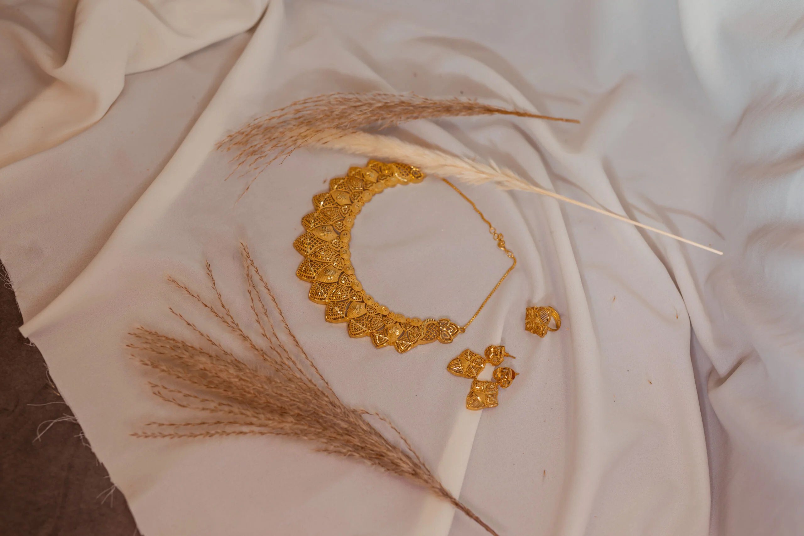 Gold-plated Earring & Necklace Set - Image 3