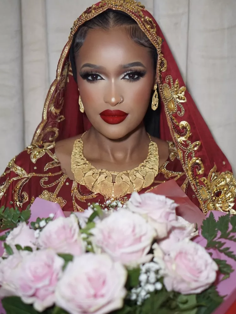 Qaalbi Collection in Burgundy